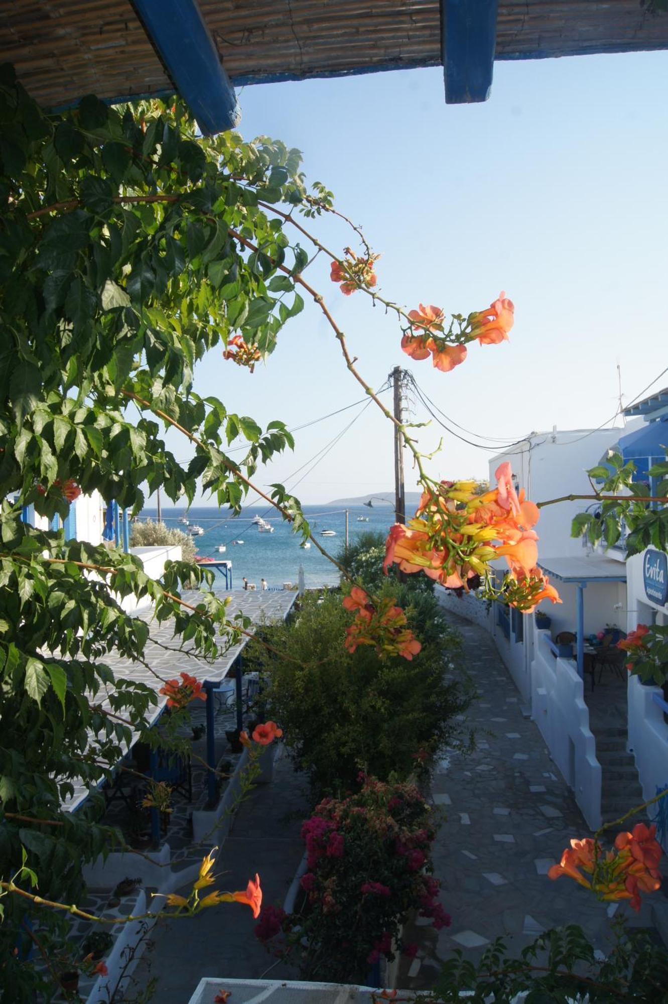 George'S Beach Studios Aliki  Exterior photo